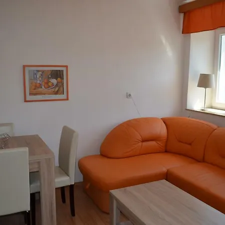 Pensjonat Eis Baška
