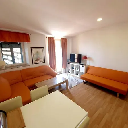 Eis Guest house *